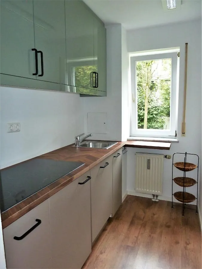 + :-) BE HOME in MUNICH + :-) BE HOME in München Apartment